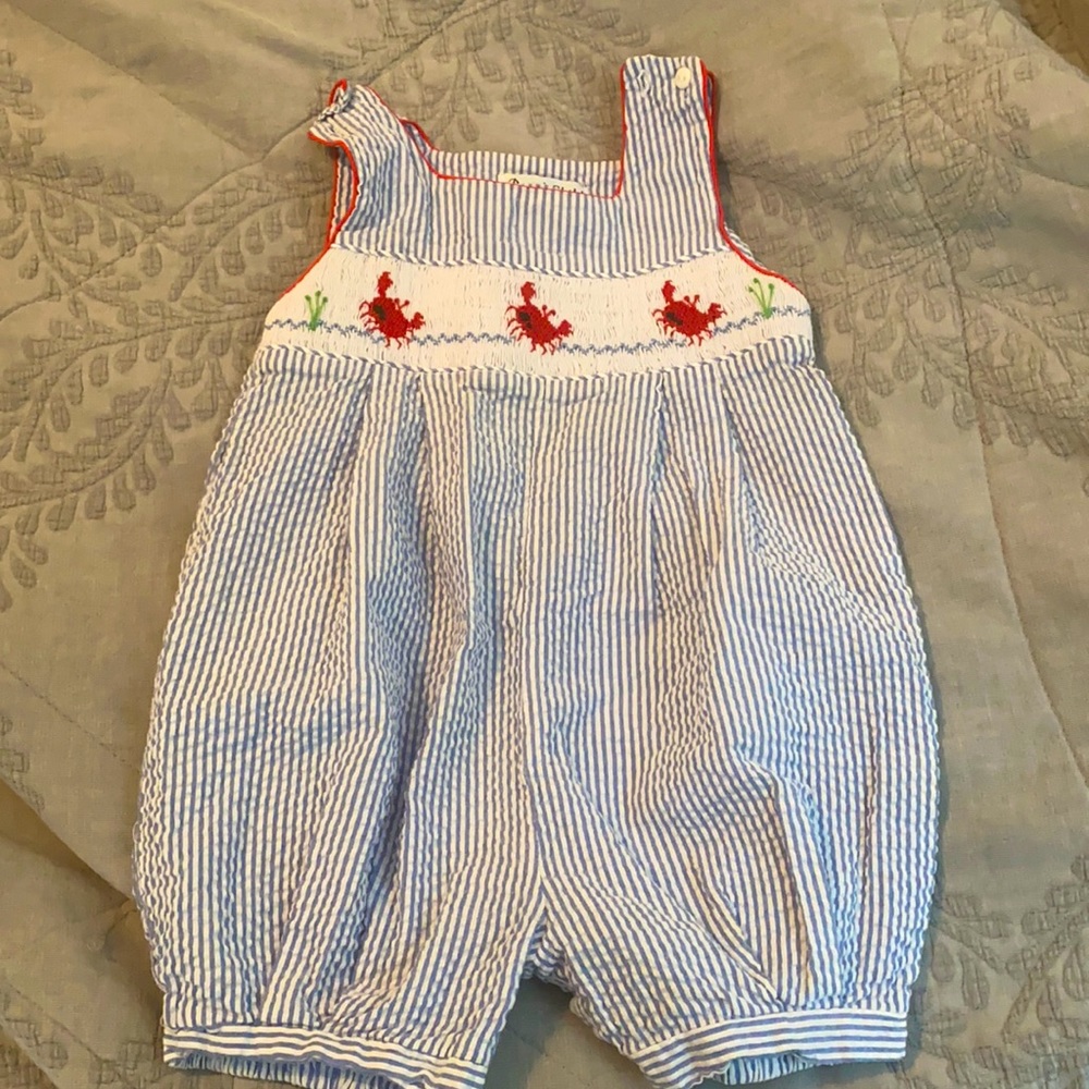 24 Month bubble w crabs smocked